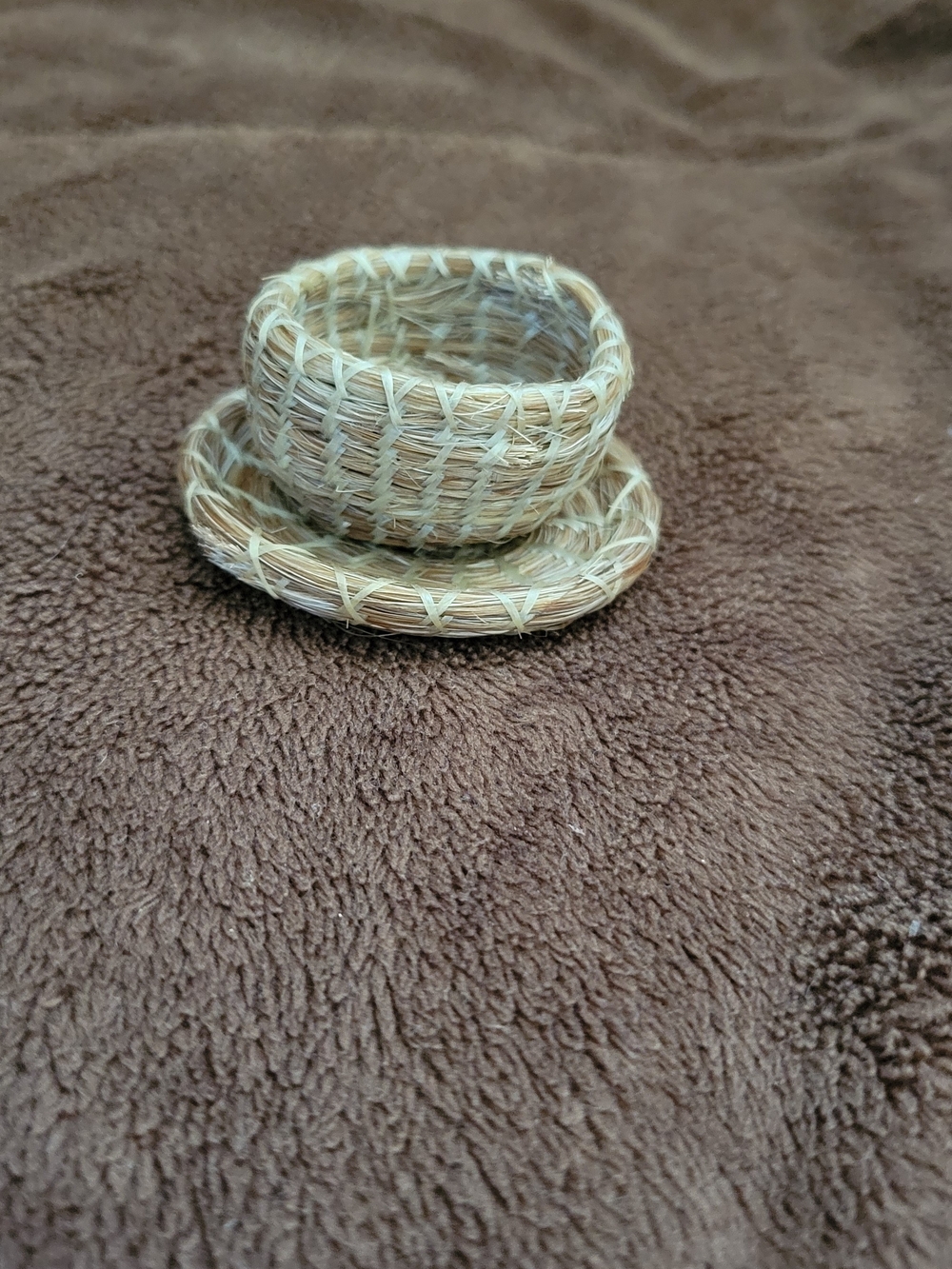 Hand Woven Miniature Horse Hair Basket Oval With Oval Tray